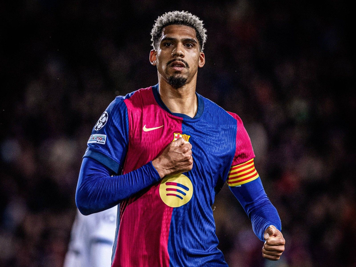 包含巴塞罗那迎全明星赛关键赛；清晨内部沟通；震撼外界；赛季目标并未改变的词条