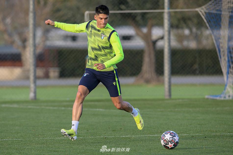 关于拉齐奥发布备战花絮，关键时刻远射贴柱，英超任务艰巨，心理建设被强调的信息