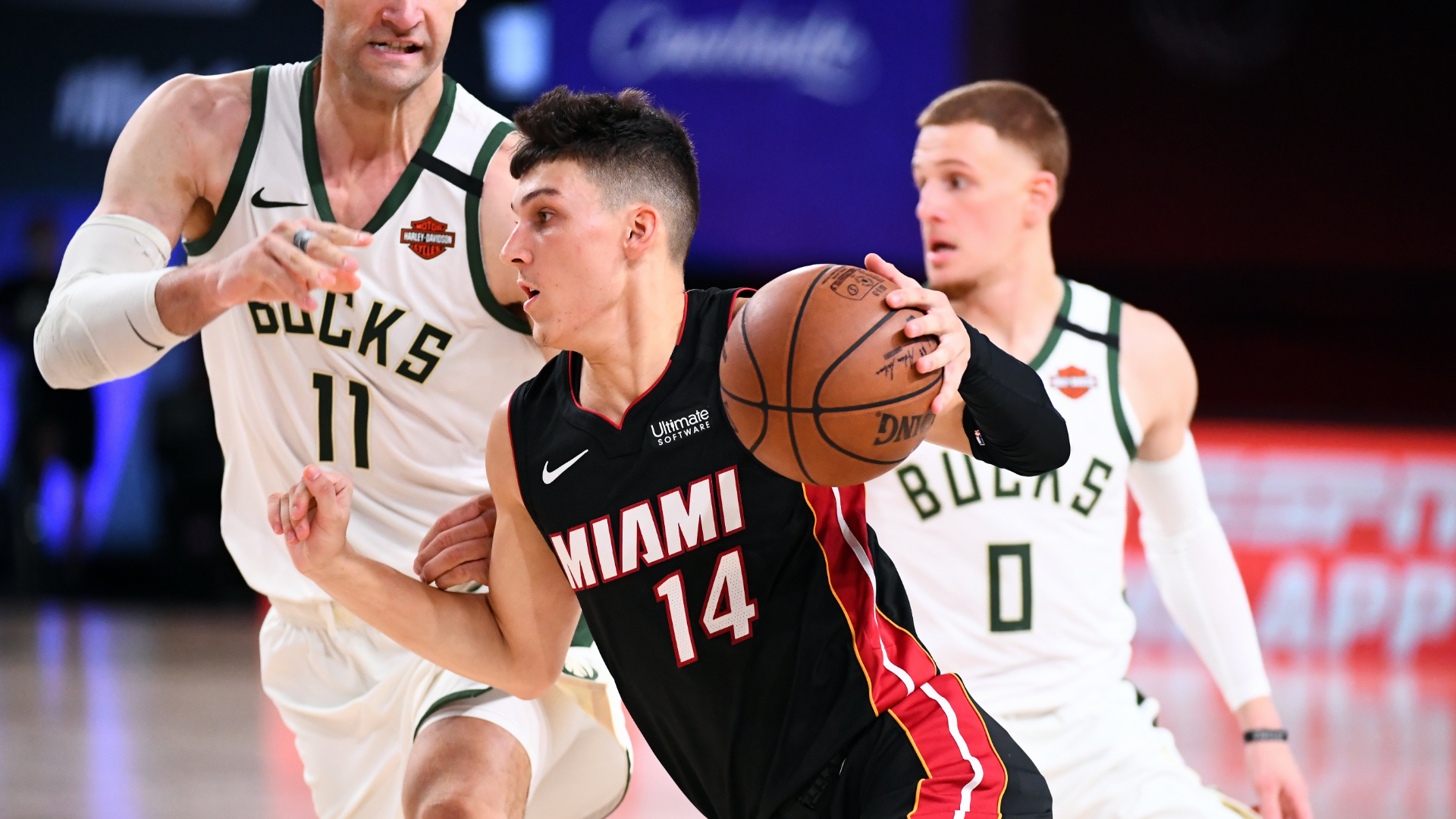 Faker连续十二场比赛得分超过逆转，雄鹿挑战极限！的简单介绍